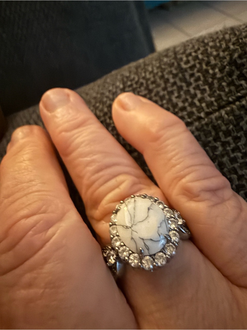 White Howlite Oval Halo Ring with Silver-Tone Band
